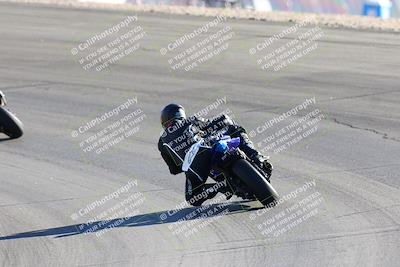 media/Jan-08-2022-SoCal Trackdays (Sat) [[1ec2777125]]/Bowl Backside (135pm)/